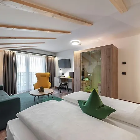 Vitaurina Royal 3* موليني دي ترويس